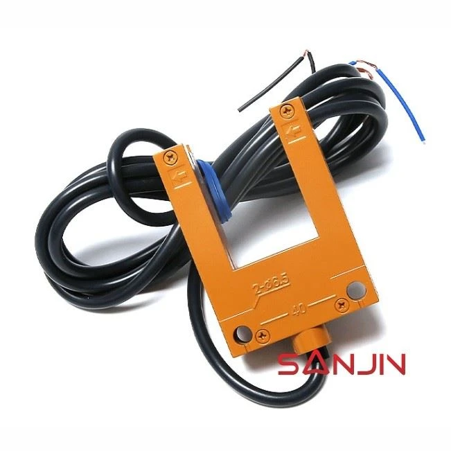 Elevator leveling sensor E3S-GS3E4